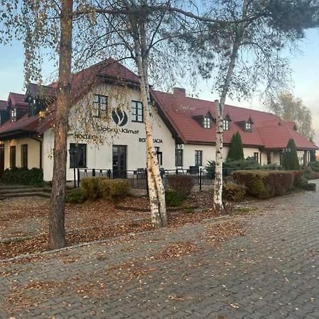 Dobry Klimat Hotell Uniejow Exteriör bild