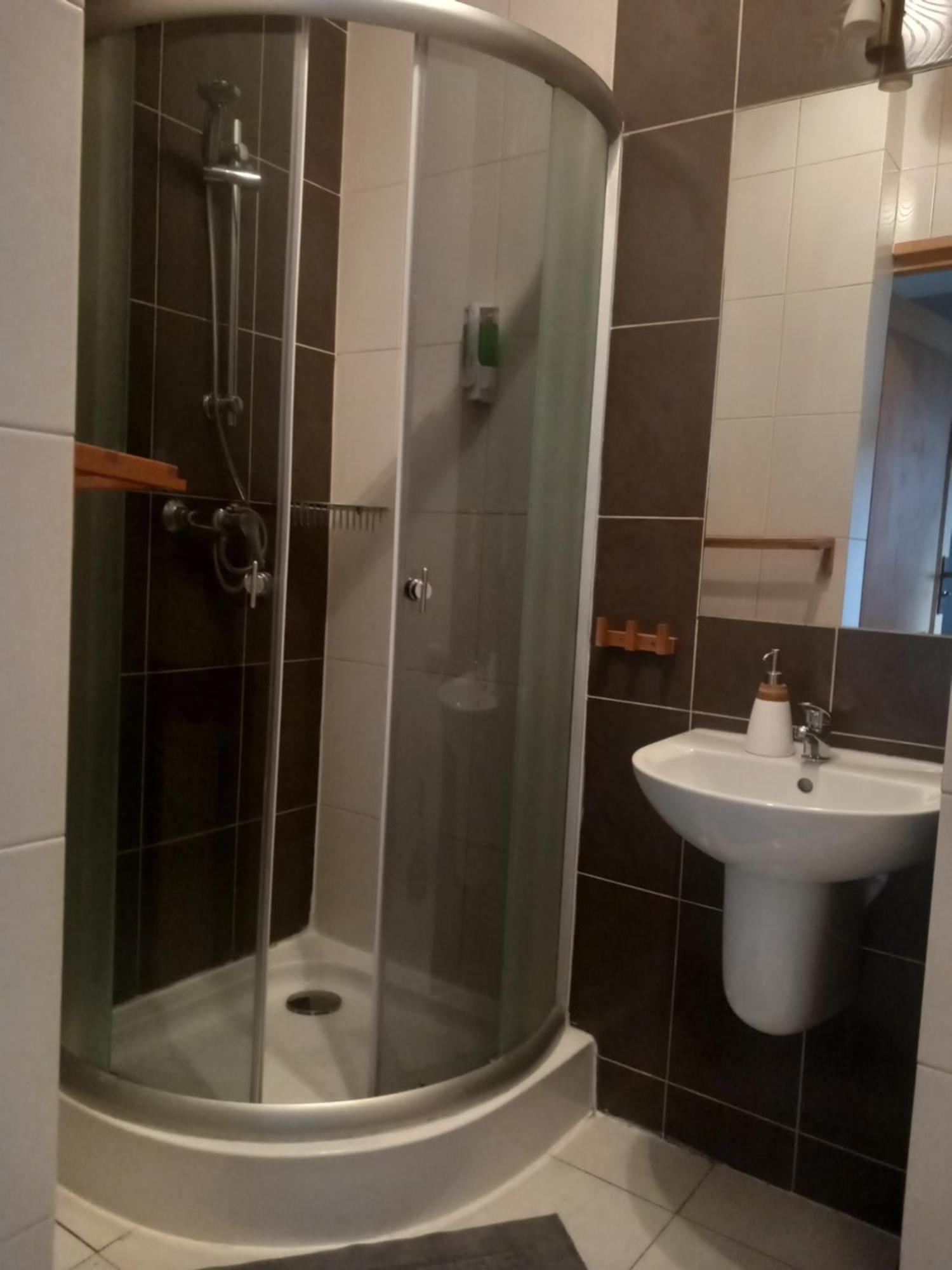 Dobry Klimat Hotell Uniejow Exteriör bild