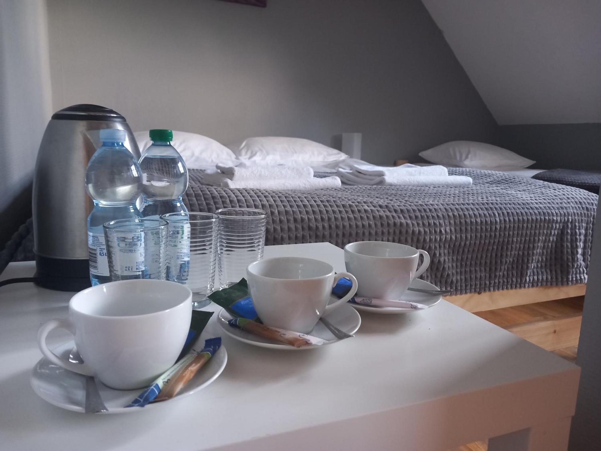 Dobry Klimat Hotell Uniejow Exteriör bild