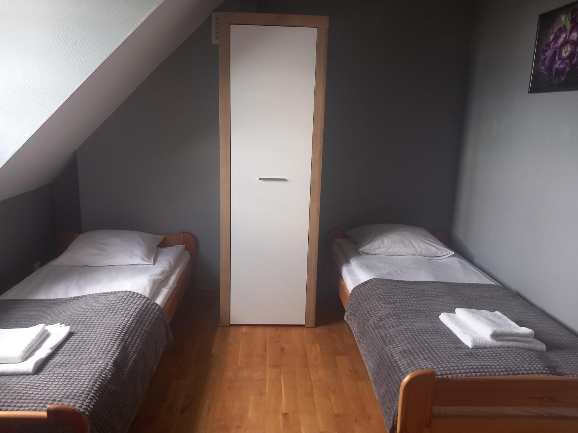 Dobry Klimat Hotell Uniejow Exteriör bild