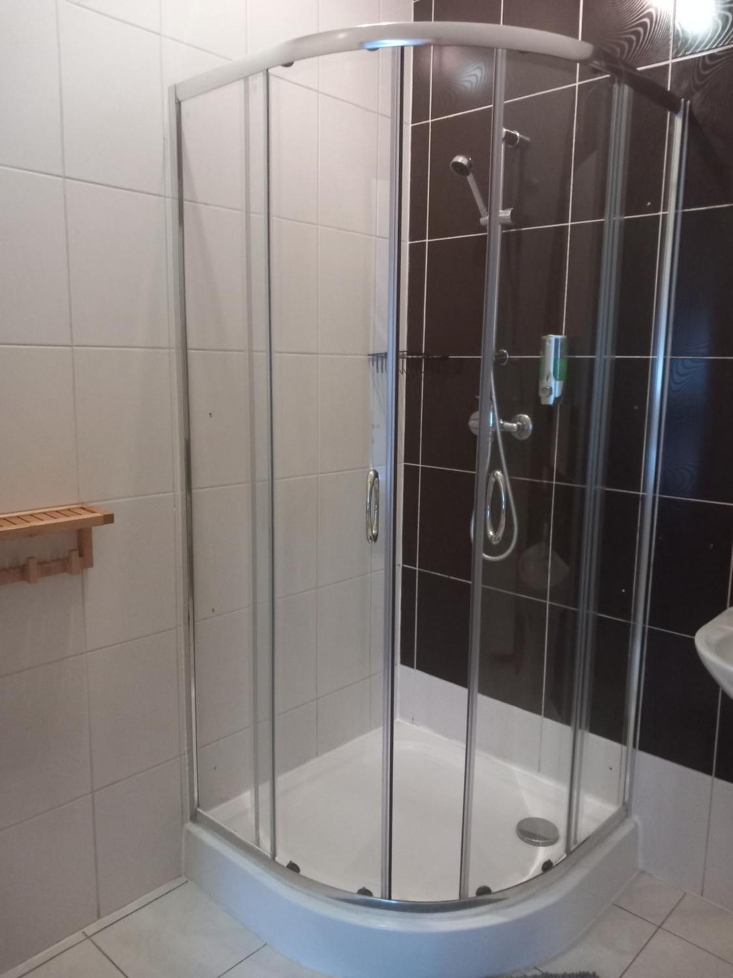 Dobry Klimat Hotell Uniejow Exteriör bild